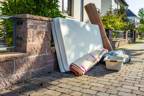 Best Yard Waste Removal  in Independent Hill, VA